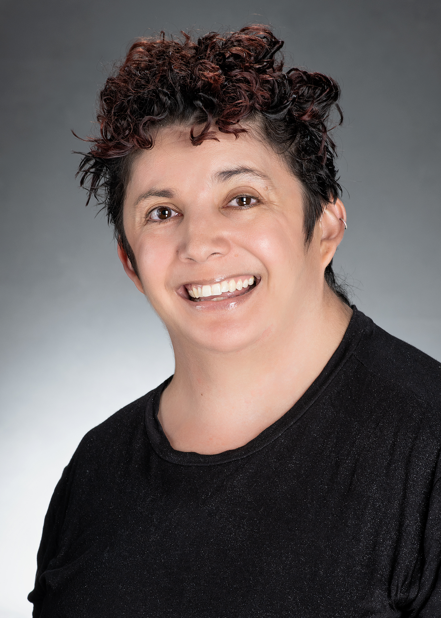 alicia-hernandez-headshot.jpg