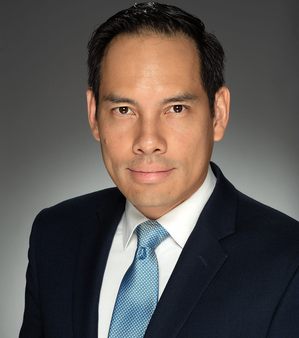 clifton-huang